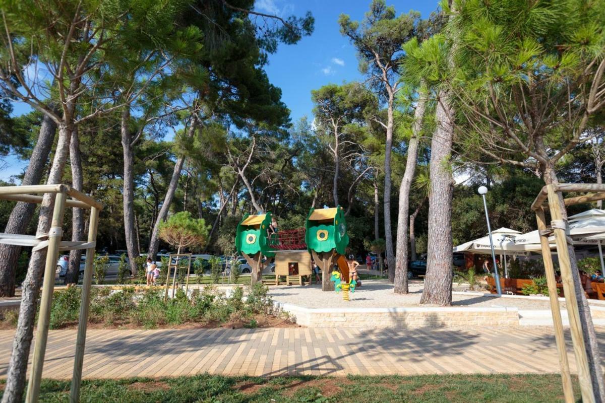 شقة Apartmen Relax 200 M T Beach روفينج المظهر الخارجي الصورة